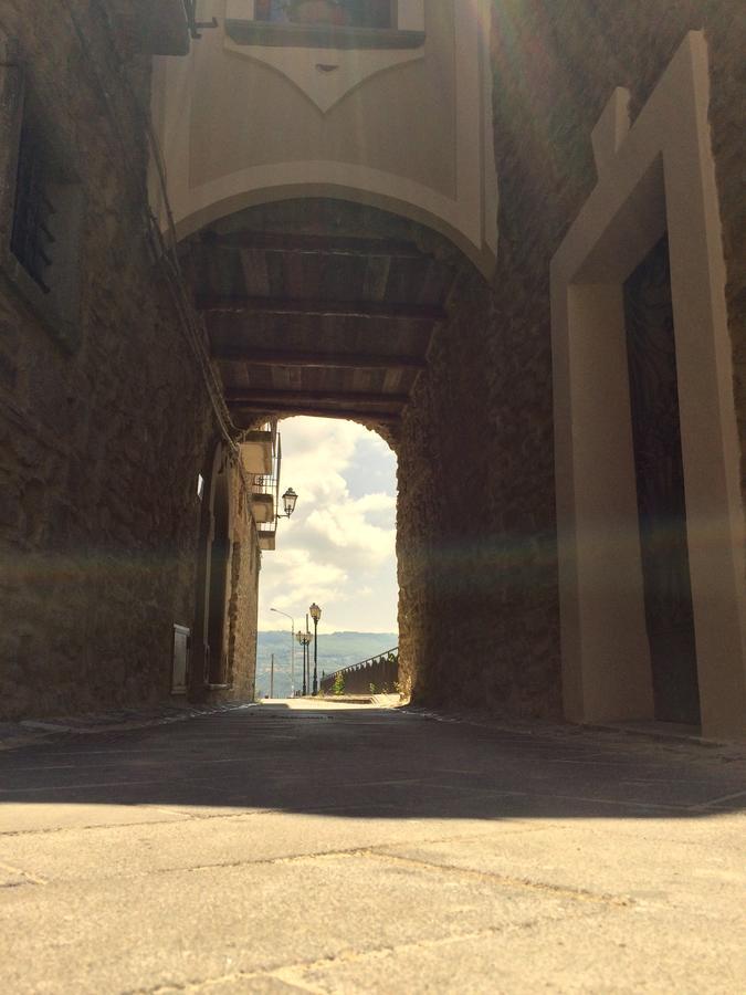 Pozzo Medievale Prignano Cilento Экстерьер фото